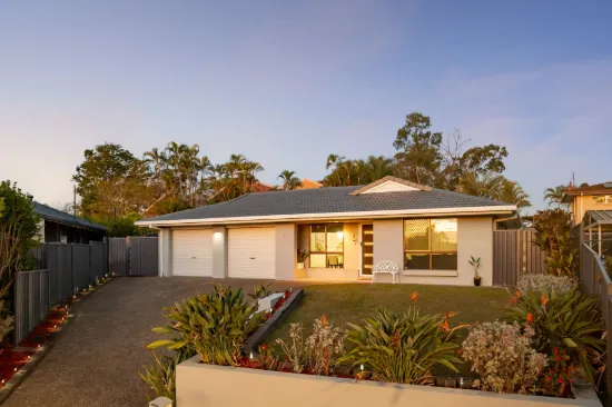 6 Blanc Close, Westlake, Qld 4074