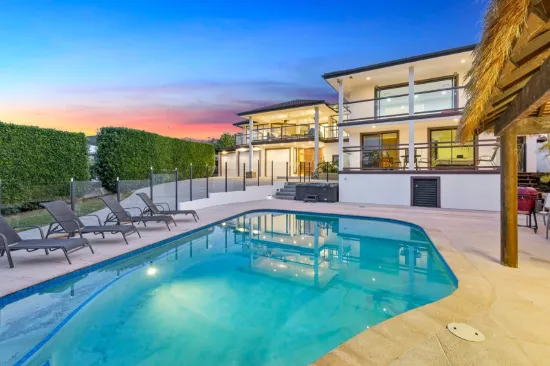 6 Bligh Court, Benowa QLD 4217-Image