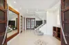 6 Bligh Court, Benowa QLD 4217-Image