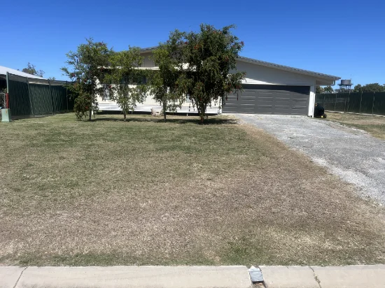 6 Bonner Street, Taroom, Qld 4420