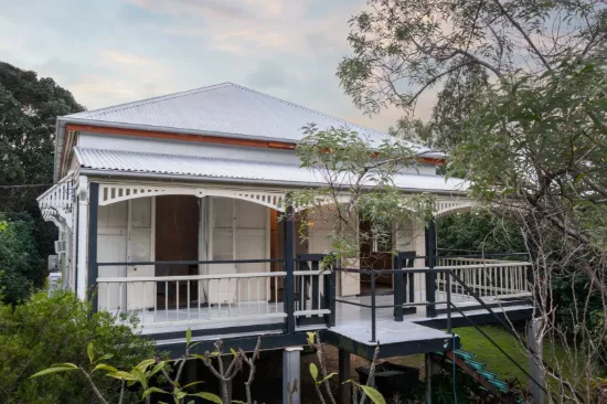 6 Bowen Street, Woodend, Qld 4305