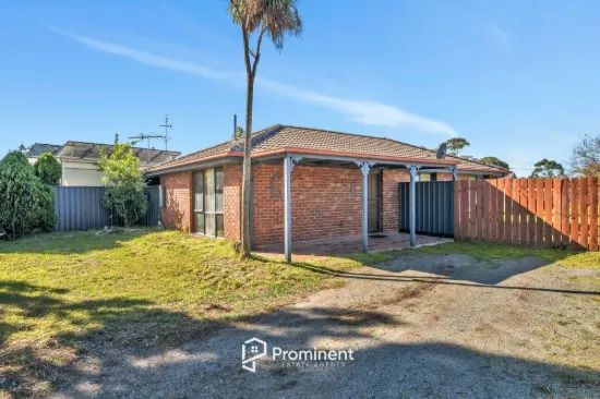 6 Bridle Place, Pakenham, Vic 3810