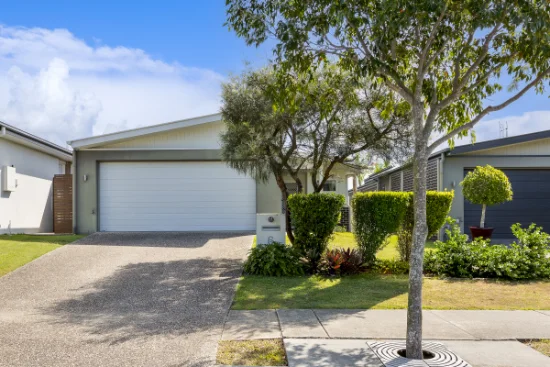6 Bulgari Crescent, Hope Island, Qld 4212