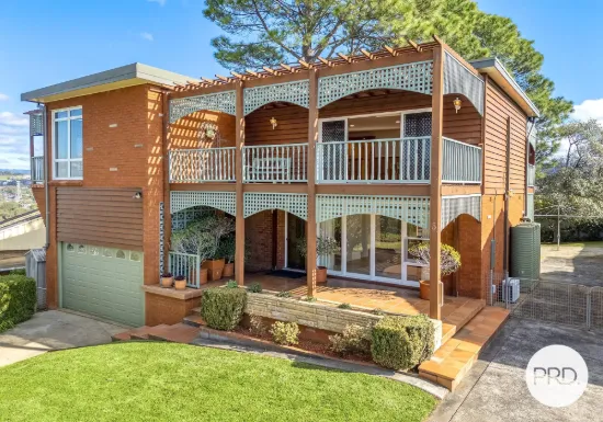 6 Burrows Avenue, Kanahooka, NSW 2530