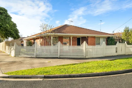 6 Caldermeade Road, Corio, Vic 3214