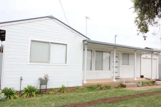 6 Carabeen Avenue, Leeton, NSW 2705