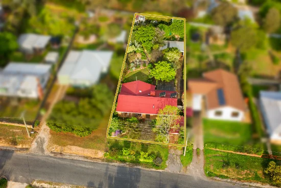 6 Carol Street, Castlemaine, Vic 3450 - For Sale