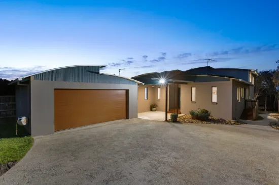 6 Casuarina Avenue, Torquay, Vic 3228