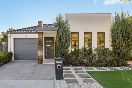 6 Charlotte Barton Street, Franklin, ACT 2913