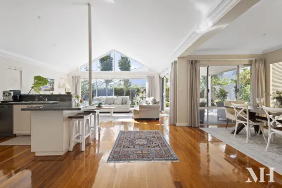 6 Chipperfield Court, Mosman Park, WA 6012