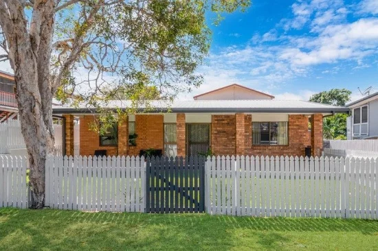 6 Christine Avenue, Lammermoor QLD 4703-Image