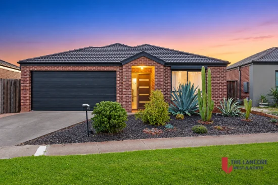 6 Clement Way, Melton South, Vic 3338