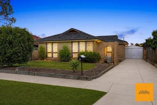 6 Clowes Street, Melton South, Vic 3338