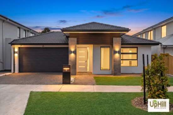 6 Clubrush Grove, Officer, Vic 3809