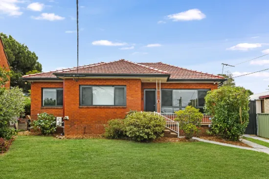6 Comber Crescent, Pendle Hill, NSW 2145