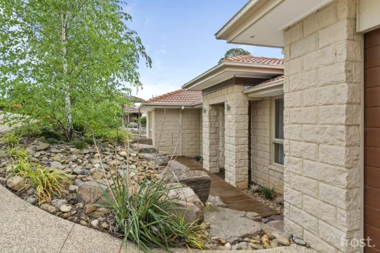 6 Cortona Close, Hidden Valley, Vic 3756
