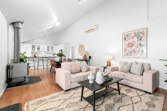 6 Currawong Crescent, Bowen Mountain NSW 2753-Image