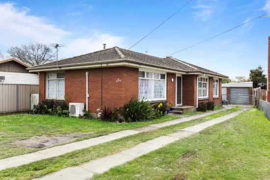6 Cuthberts Road, Alfredton, Vic 3350