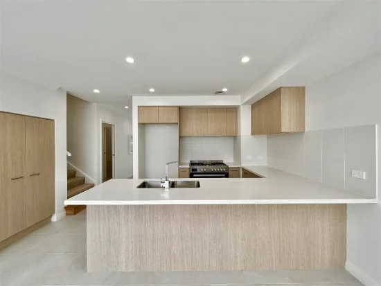 6 Dexter Street, Oran Park, NSW 2570