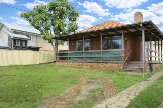 6 Drew Street, Greenacre, NSW 2190 - For Rent