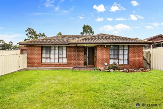 6 Dunvegan Drive, Kurunjang, Vic 3337