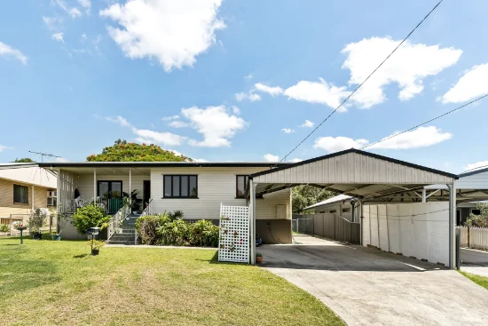 6 Edward Street, Eastern Heights, Qld 4305