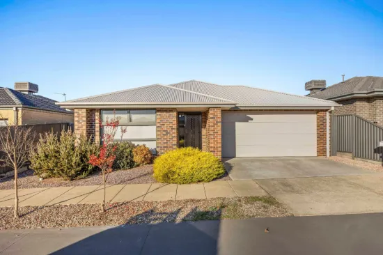 6 Ewart Close, Lucas VIC 3350-Image
