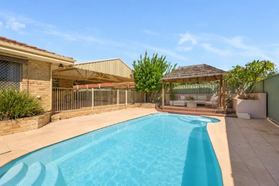 6 Flinders Court, Thornlie, WA 6108
