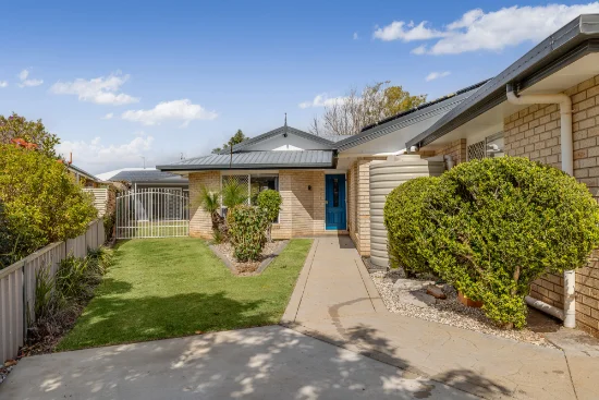 6 Freyling court, Kearneys Spring, Qld 4350