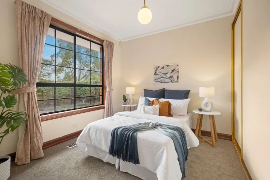 6 Friendship Ave, Mill Park, Vic 3082-Image