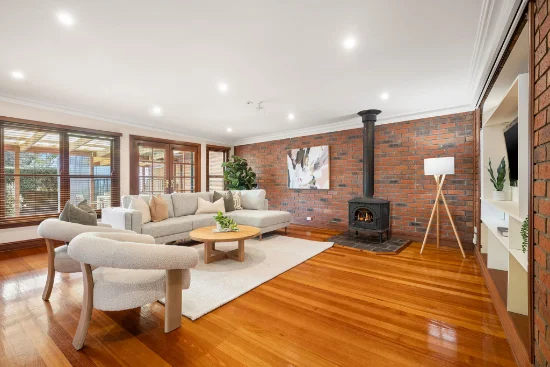 6 Friendship Ave, Mill Park, Vic 3082-Image