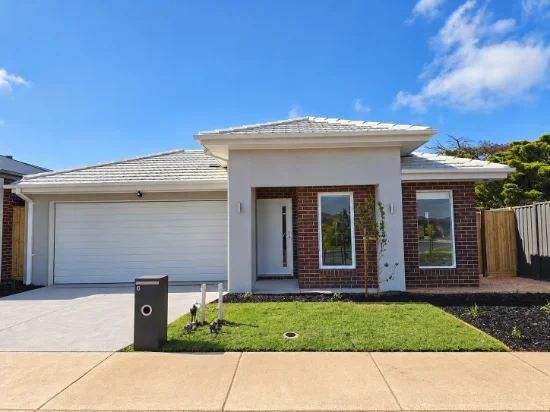 6 Geometry Drive, Charlemont, Vic 3217