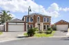 6 Glenelg Place, Taylors Lakes, Vic 3038