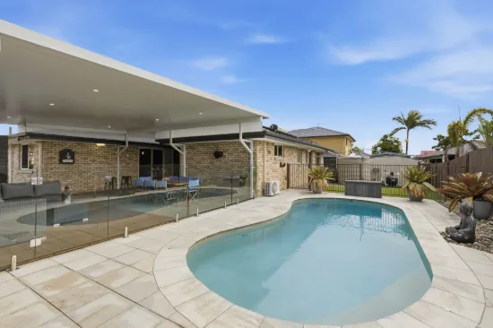 6 Glenna Place, Parkinson, Qld 4115