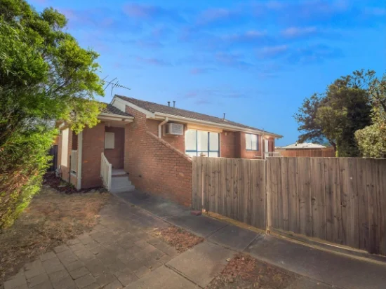 6 Gloucester Court, Werribee, Vic 3030