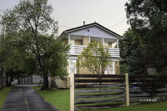 6 Golden Grove, Ringwood, Vic 3134