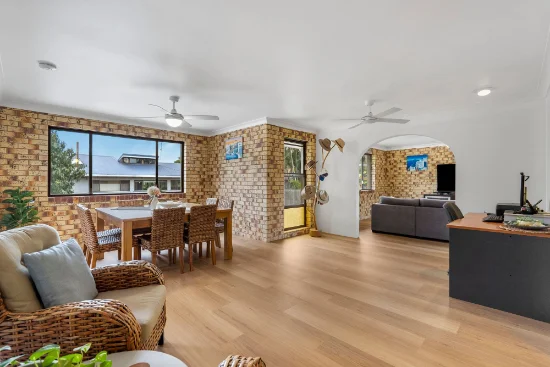 6 Goldwyn Street, McDowall, Qld 4053