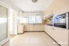 6 Grange Park Avenue, Doncaster, Vic 3108-Image