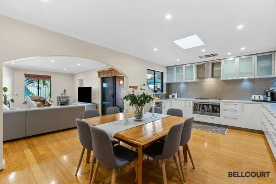 6 Hadley Gardens, Kardinya, WA 6163