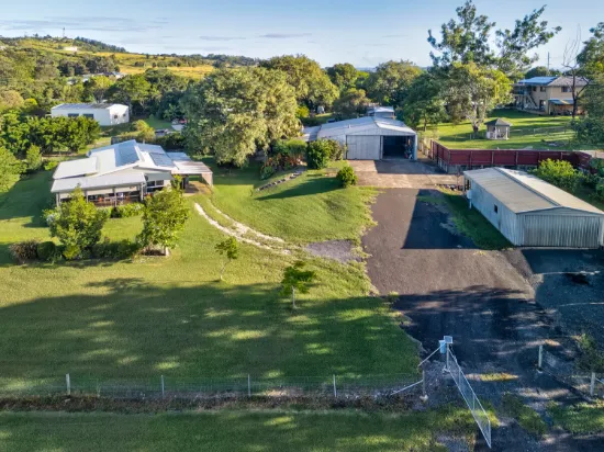 6 Happydale Rd, Lowood, Qld 4311