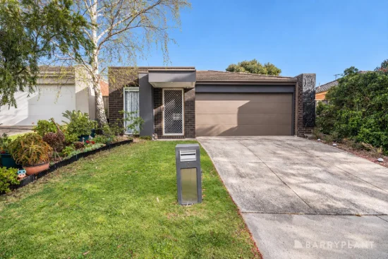 6 Herbert Street, Pakenham, Vic 3810 - Sold