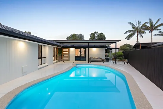 6 Heywood Place, Helensvale, Qld 4212