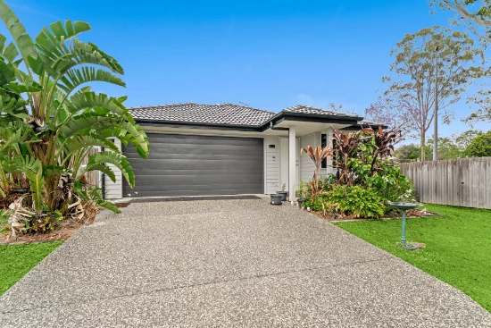 6 Hickory Place, Brassall QLD 4305-Image