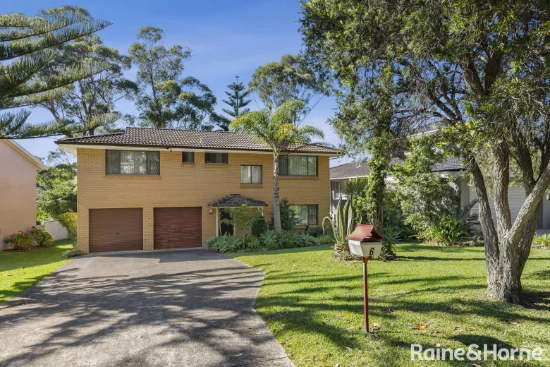 6 Hilltop Crescent, Mollymook Beach, NSW 2539