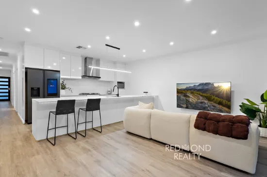 6 Hooded Chase, Alkimos, WA 6038