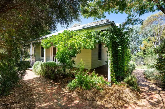 6 Hornsby Street, Maldon, Vic 3463