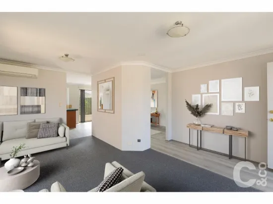 6 Hueston Lookout, Leda, WA 6170