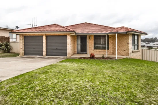 6 Hughes Street, Orange, NSW 2800