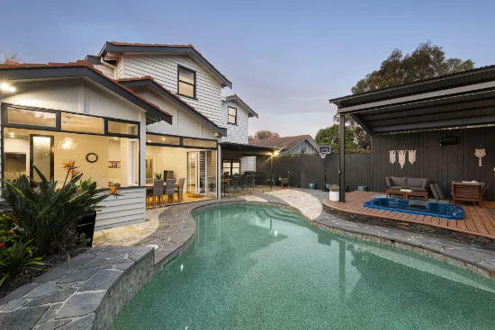 6 Iona Avenue, Brighton, Vic 3186