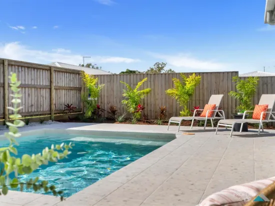6 Island Avenue, Kewarra Beach, Qld 4879